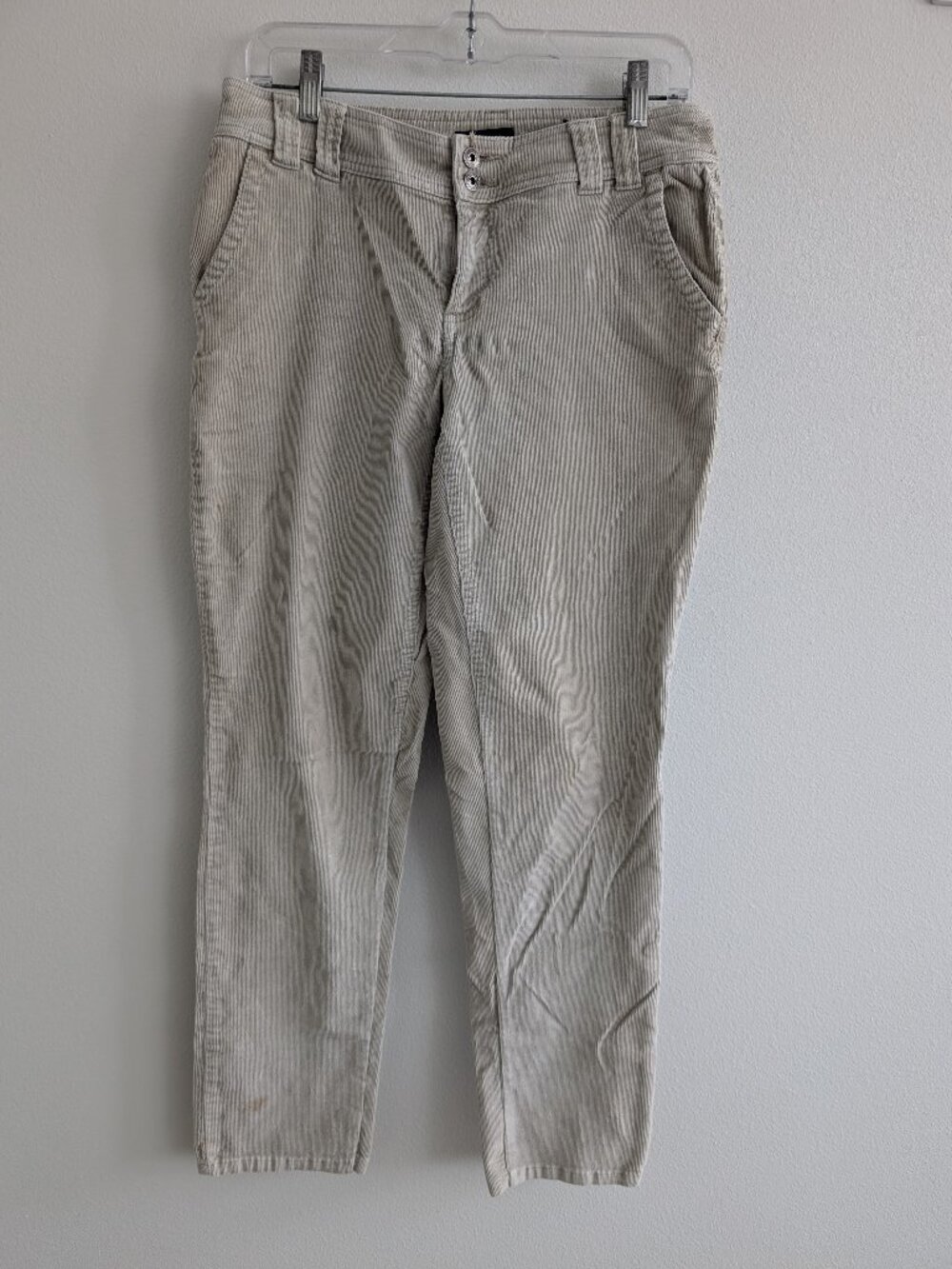 Women's Sonoma Corduroy Jeans with stylish Pocket Embroidery. Light Tan, Size 8